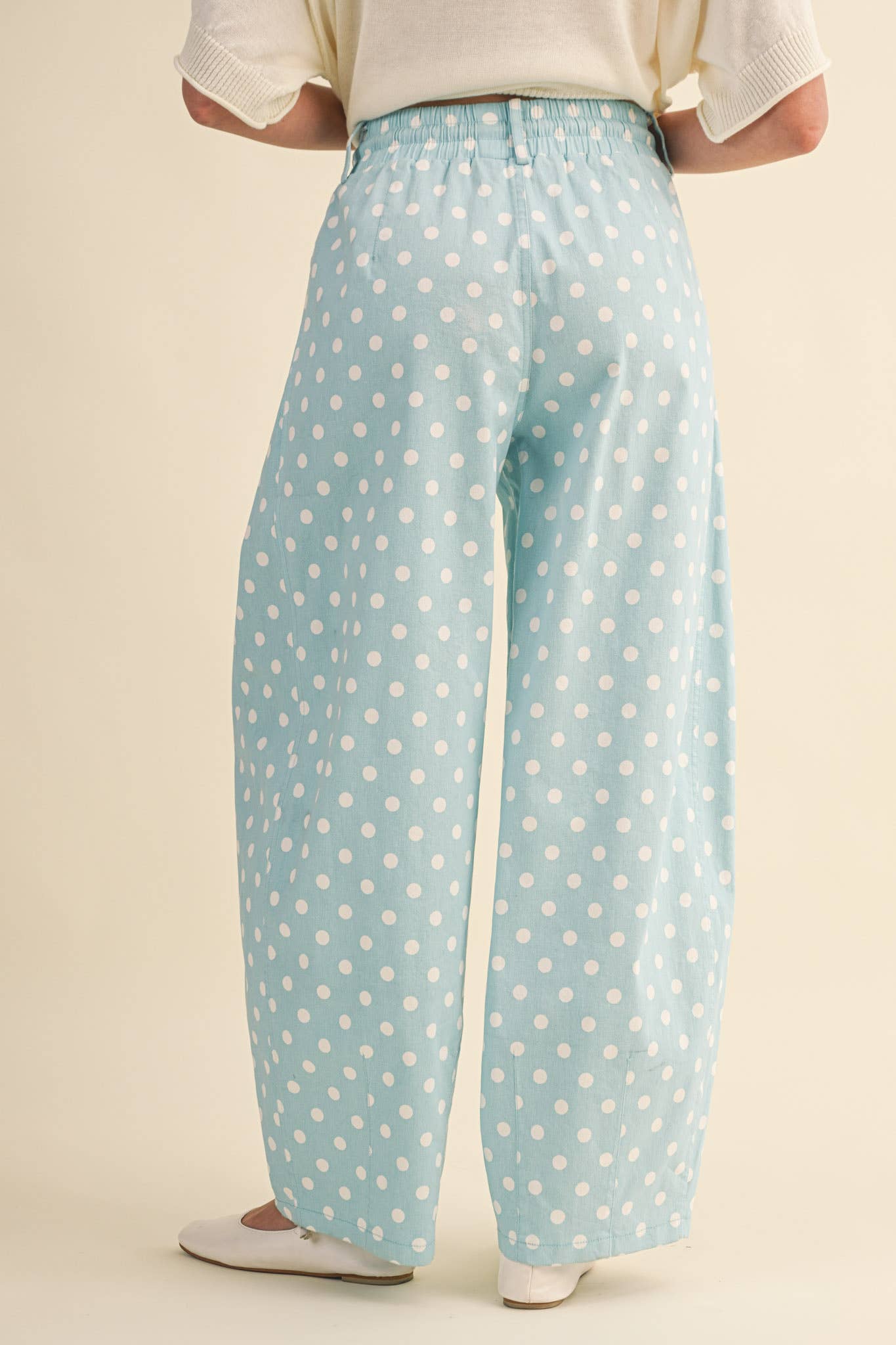 POLKA DOT PLEATED BARREL PANTS