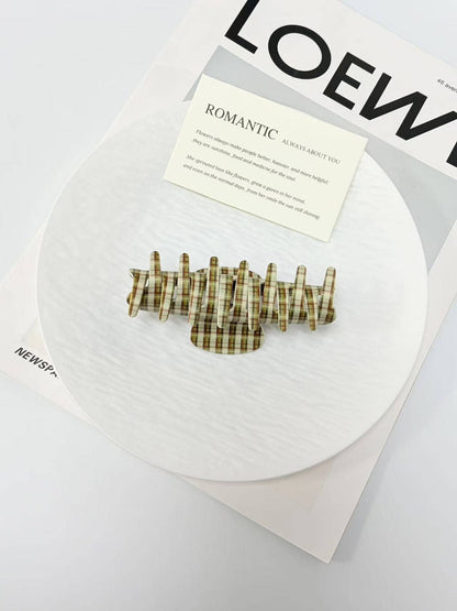 VINTAGE PLAID CLIPS