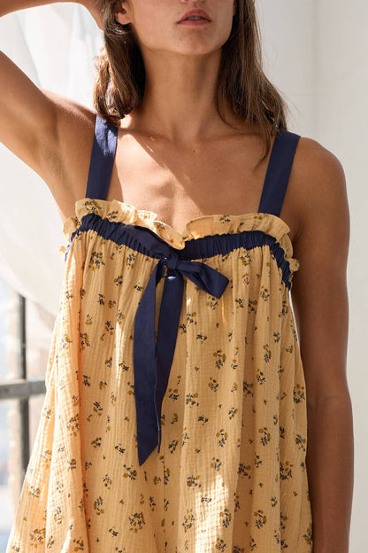MOODY FLORAL ROMPER