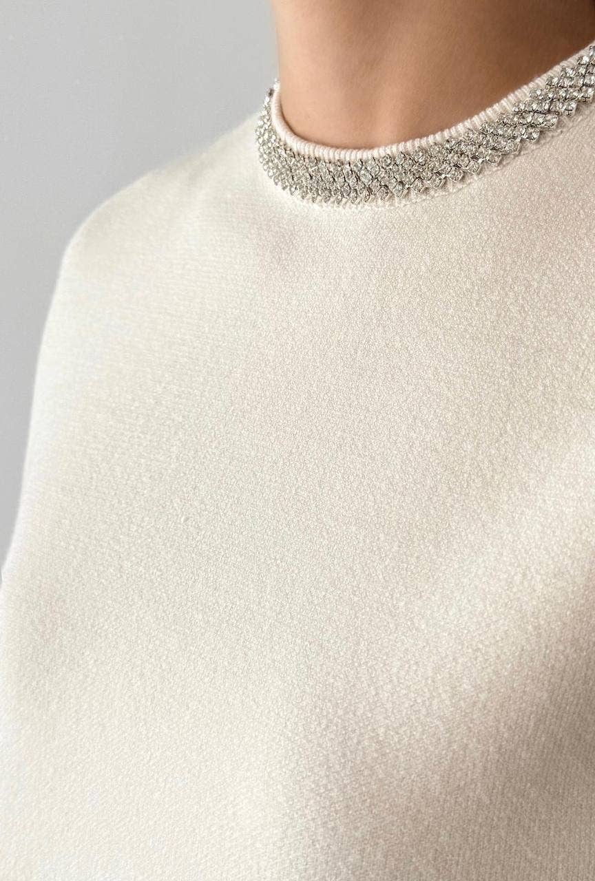THE JEWELED CREWNECK