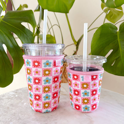 CHECKERED FLORAL DRINK SLEEVE