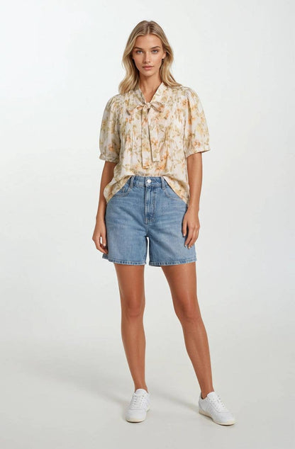 THE RETRO FLORAL BLOUSE
