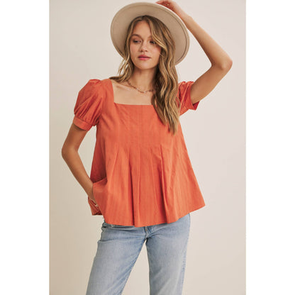 SUNDAY AIR PLEATED BLOUSE