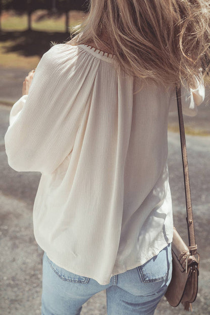 EMBROIDERED PUFF SLEEVE BLOUSE