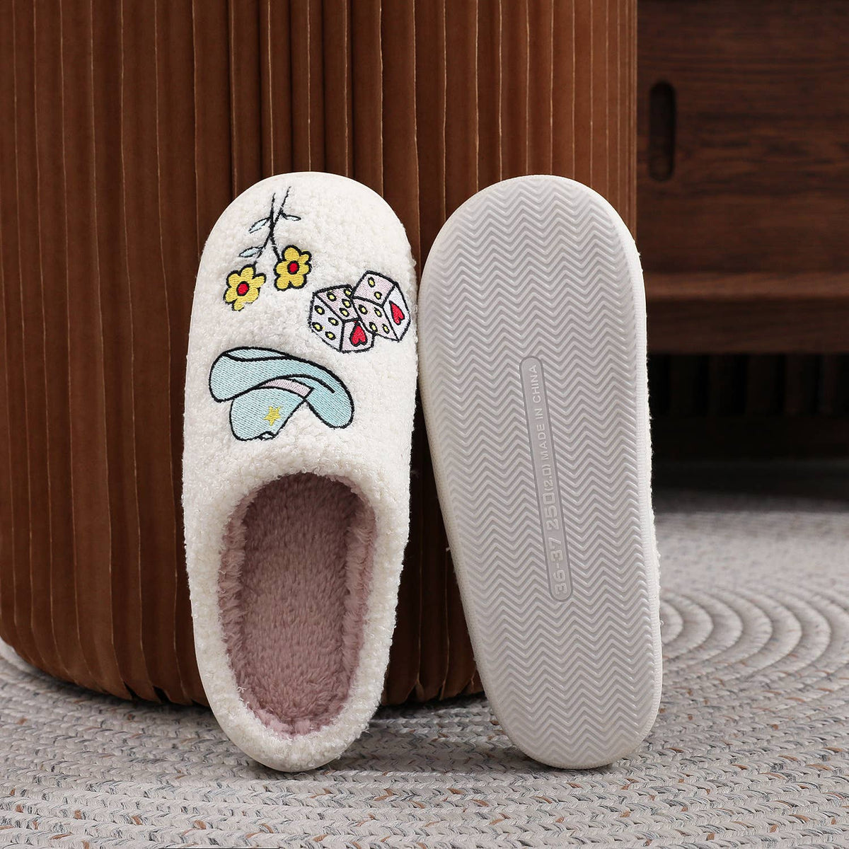 WESTERN COZY SLIPPERS