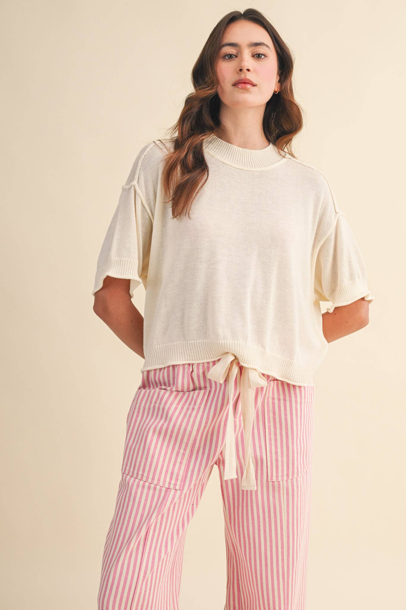 LIGHTWEIGHT KNIT MOCK NECK