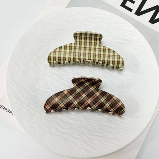 VINTAGE PLAID CLIPS