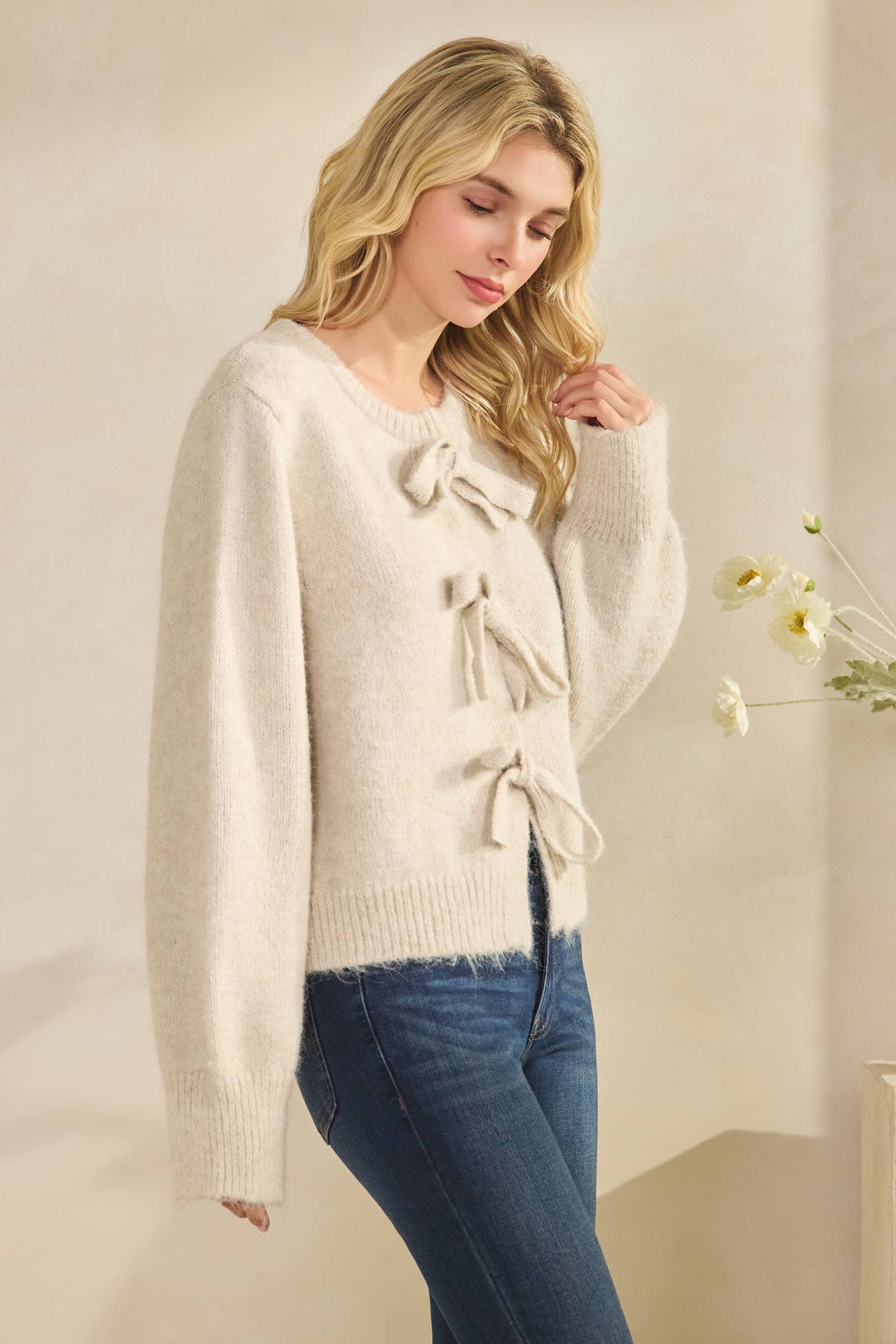 BOW CARDIGAN
