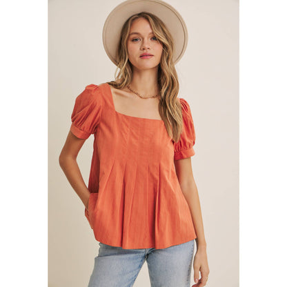 SUNDAY AIR PLEATED BLOUSE
