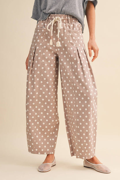 POLKA DOT PLEATED BARREL PANTS